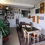 Doupě Apartamento *