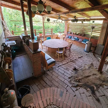 Doupe Апартаменты Гумполец